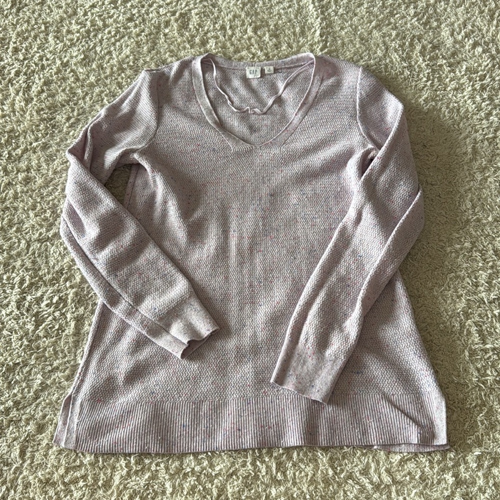 GAP pullover sweater